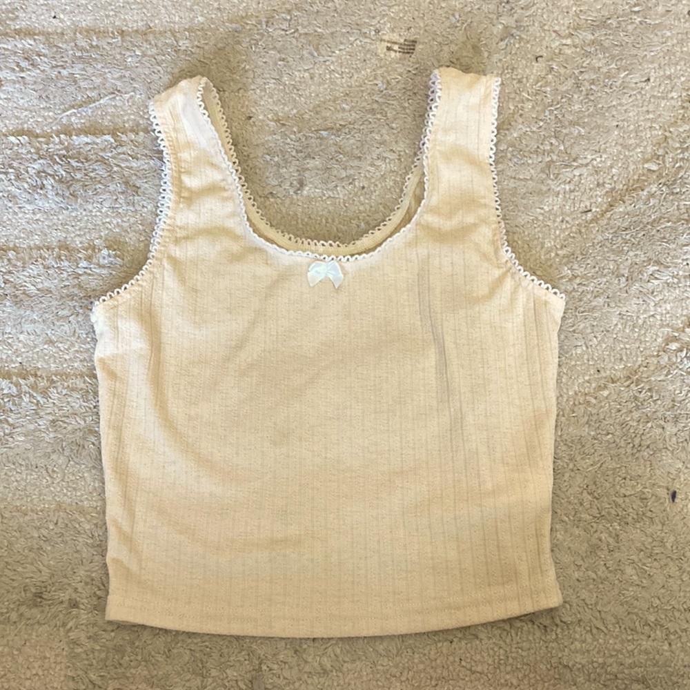 Yellow cropped tank top